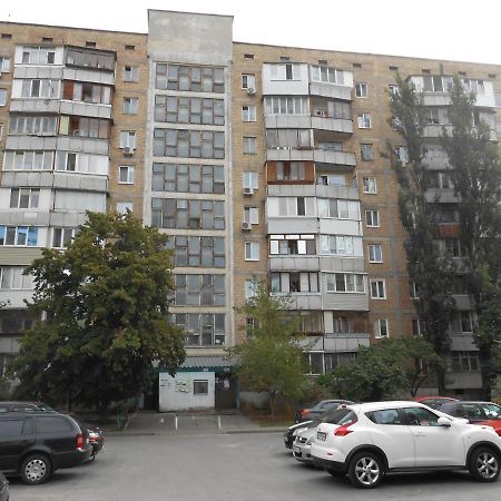 Однокомнатная Квартира Рядом С Метро Оболонь 키예프 외부 사진